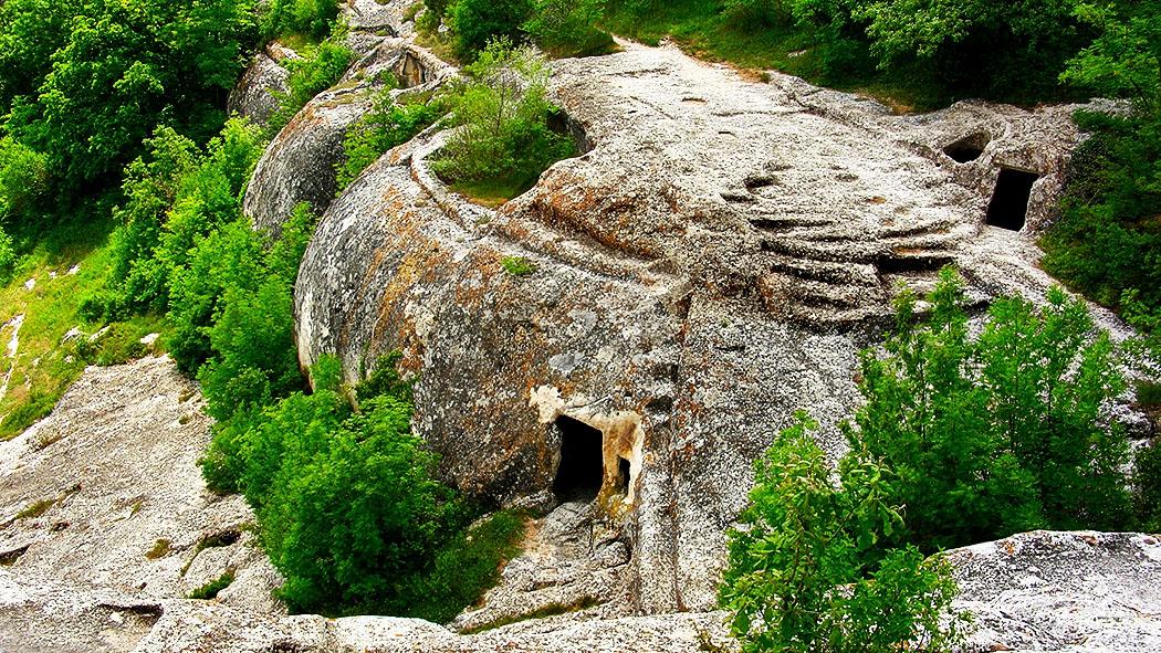 пещерный город Эски-Кермен